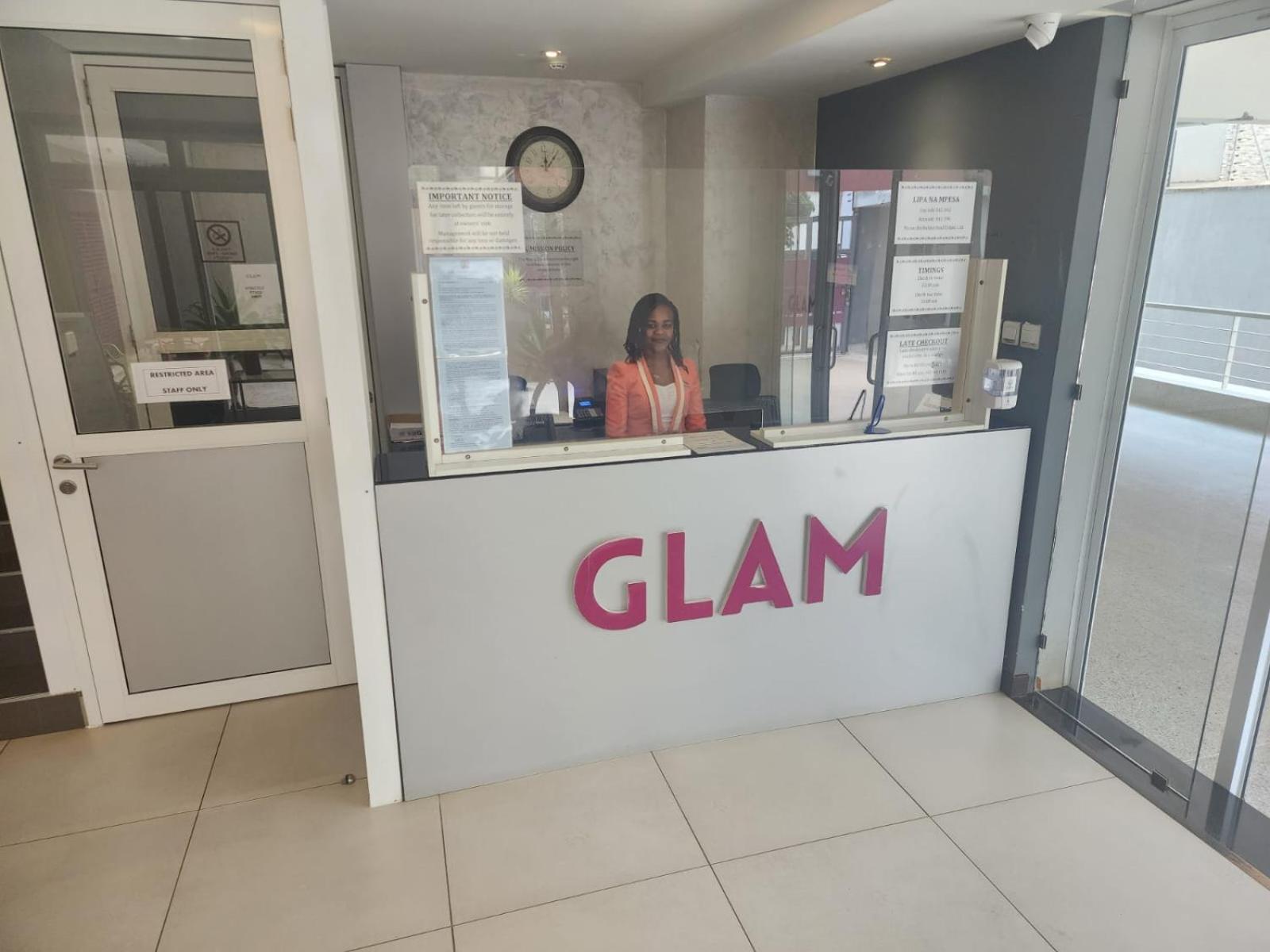 Glam Hotel Nairobi - Near Westgate Mall, Westlands Esterno foto