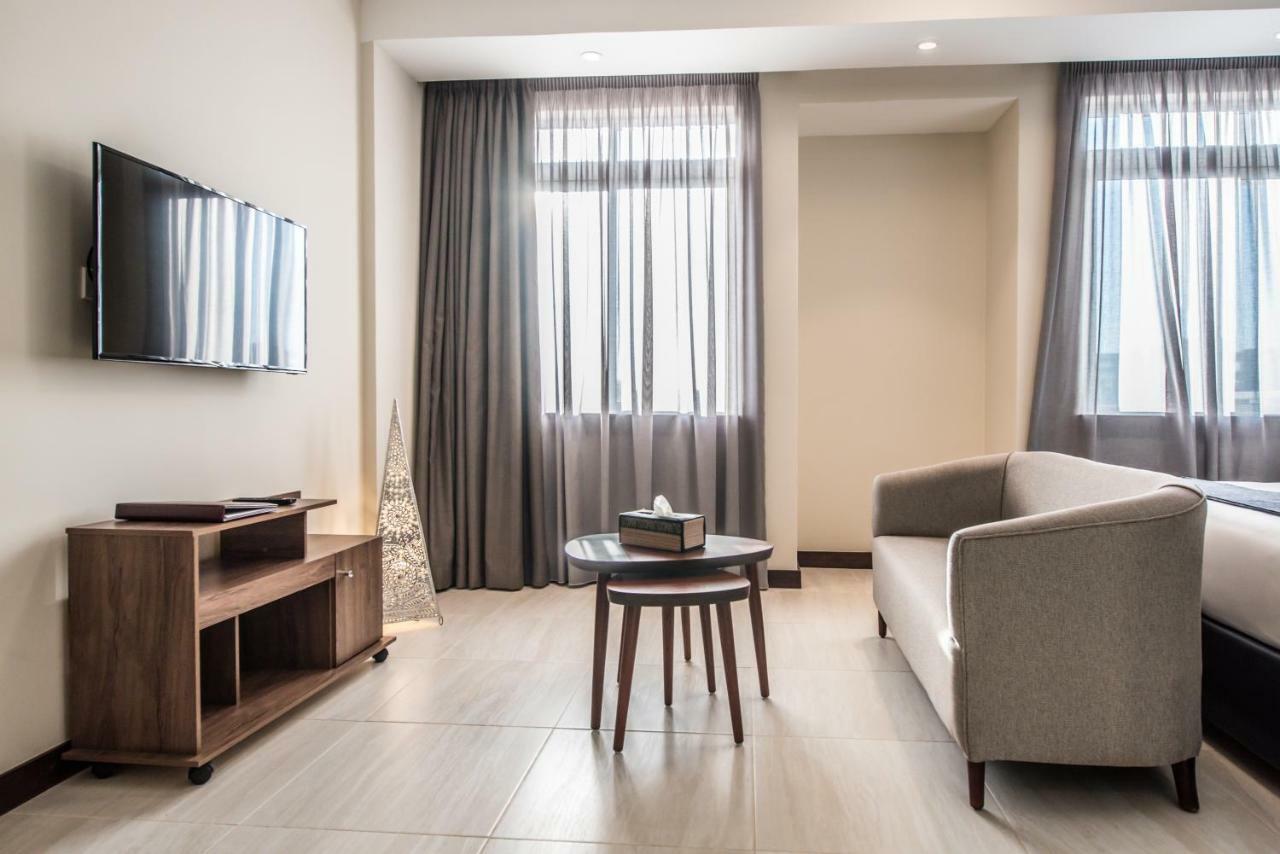 Glam Hotel Nairobi - Near Westgate Mall, Westlands Esterno foto